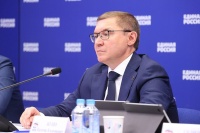 Владимир Якушев: «Единая Россия» вместе с Правительством завершают подготовку программы модернизации коммунальной инфраструктуры Владимир Якушев: «Единая Россия» вместе с Правительством завершают подготовку программы модернизации коммунальной инфраструктуры