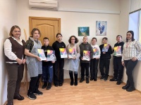 В Международный день художника состоялся благотворительный мастер-класс для детей военнослужащих В Международный день художника состоялся благотворительный мастер-класс для детей военнослужащих