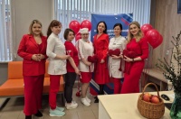 В Ханты-Мансийском автономном округе прошел единый день акции "Красное платье. Сердце женщины" В Ханты-Мансийском автономном округе прошел единый день акции "Красное платье. Сердце женщины"