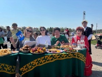 Поддерживаем традиции: партийцы в жюри XII Фестиваля «Праздник детского национального костюма» Поддерживаем традиции: партийцы в жюри XII Фестиваля «Праздник детского национального костюма»